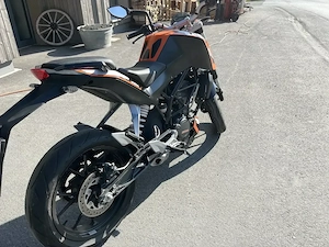 KTM Duke 200 Bild 3