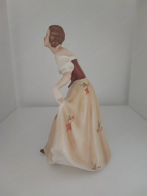 Royal Dux alte Porzellanfigur für Sammler  Bild 7