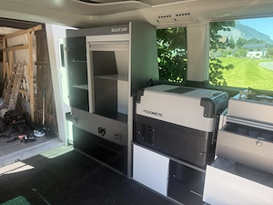 Einbauschränke   Campingmöbel   wie neu   Neupreis über 6.000  ! Bild 7