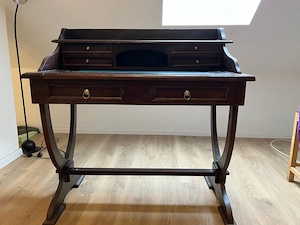 Vintige Schreibtisch Bild 2