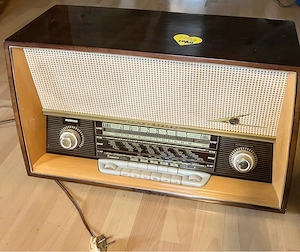 Loewe Opta Lura Stereo - Vintage Röhrenradio Bild 2