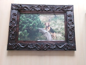 Geschnitzter Holzrahmen Bild 2