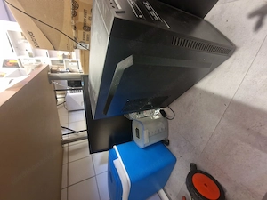 Verschiedene Computer und bildschirme Bild 2