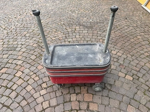 Werkzeugwagen Bild 2
