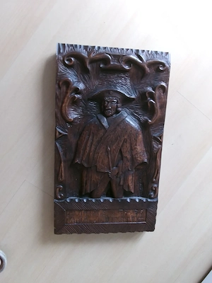 geschnitztes Holzbild  Bild 3