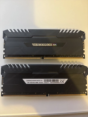 32 GB DDR4 RAM | Vengeance RGB Bild 3
