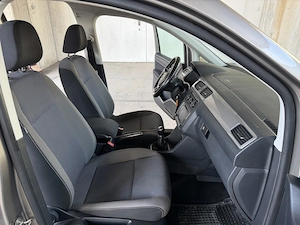 VW Caddy Allrad Diesel 2020 Bild 2