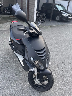 Moped Piaggio NRG Bild 5