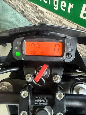 Derbi DRD Xtreme SM Bj.2020 in TOP-ZUSTAND | 13600 km | Garagenfahrzeug | Pickerl bis 06 2027   Bild 5