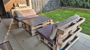 gartenlounge mit europaletten Bild 3