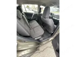 Toyota RAV4 Bild 8