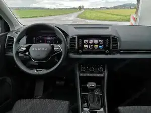 Skoda Karoq Selection 2.0 TDI DSG GV5 AHK 17 Ladeb 110 kW (... Bild 6
