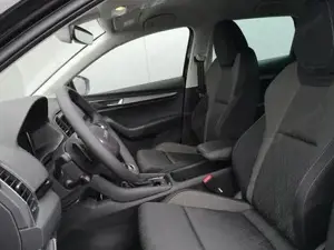 Skoda Karoq Selection 2.0 TDI DSG GV5 AHK 17 Ladeb 110 kW (... Bild 9