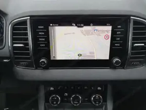Skoda Karoq Selection 2.0 TDI DSG GV5 AHK 17 Ladeb 110 kW (... Bild 8