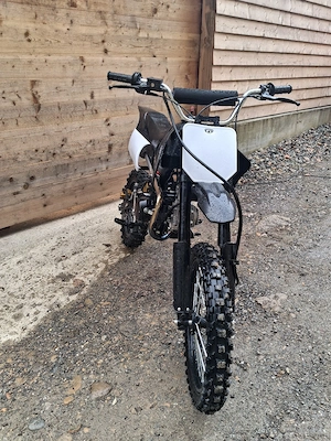 Dirtbike 125 Bild 3