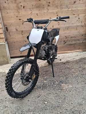 Dirtbike 125 Bild 7