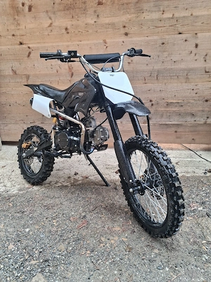 Dirtbike 125 Bild 2