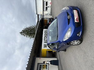 Mazda 2 TÜV..4.2027 Bild 2