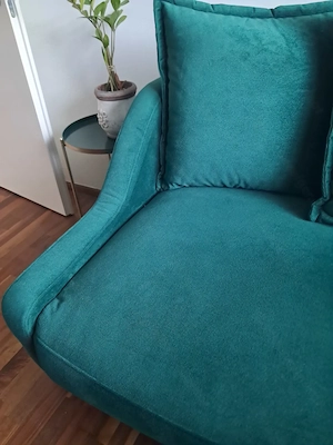 3er Sofa in Grün Bild 3