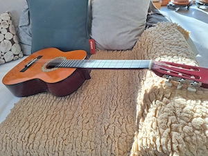 Kinder Gitarre Bild 3