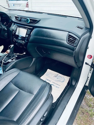 Nissan XTrail 2,0 7 Sitzer Bild 5