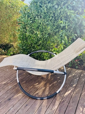 Schaukelliege mit Polsterauflage Bild 4