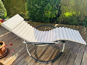 Schaukelliege mit Polsterauflage Bild 3