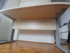 Schreibtisch höhenverstellbar  Bild 3