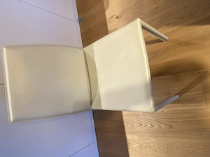 Moderner Esszimmerstuhl weiß   sehr guter Zustand   einzeln oder mehrere Bild 2