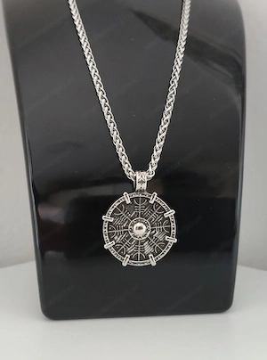 Viking Kompass Kette   Vegvisir Anhänger aus Edelstahl   nordischer Stil