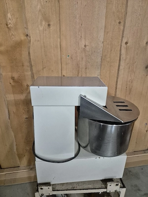 Teigknetmaschine  Bild 4