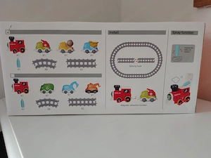 Elektrischer Kinder Zug mit Dampf   Spielzeug Eisenbahn Set mit Schienen & Licht Bild 2