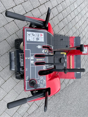 Schneefräse Fujii 810 Bild 3