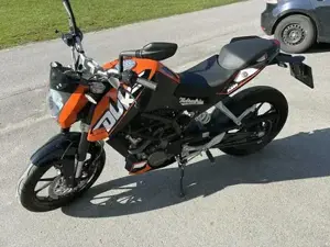 KTM Duke 200 Bild 2