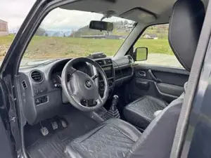 Suzuki Jimny Bild 3
