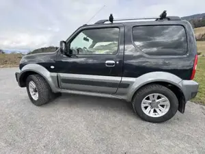 Suzuki Jimny Bild 2