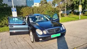 Mercedes Benz Bild 2