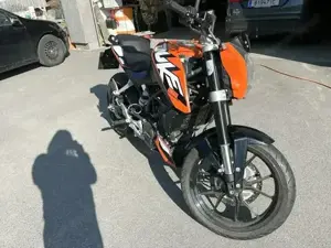KTM Duke 200 Bild 3