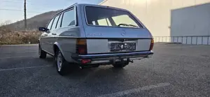 Mercedes W 123  300T Turbodiesel Automatik Bild 9