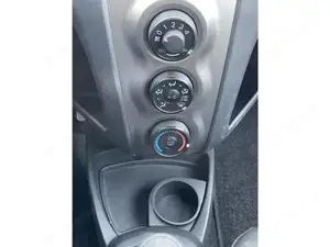 Toyota Yaris Bild 9