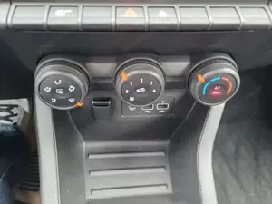 Renault Clio Bild 18