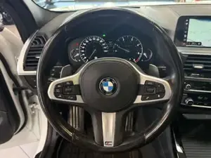 BMW X4 Bild 13