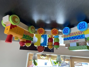 Eichhorn Holzzug mit Geräusch Bild 4