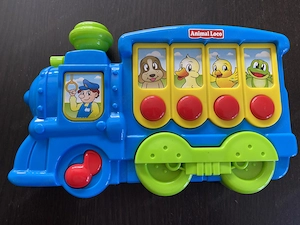 Zug mit Geräuschen Soundspielzeug Bild 4