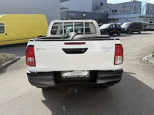 Toyota Hilux DK Country 4WD 2,4 D-4D 2023 30 TKM Top! Bild 5