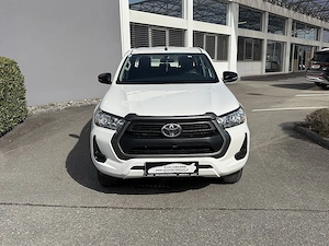 Toyota Hilux DK Country 4WD 2,4 D-4D 2023 30 TKM Top! Bild 2