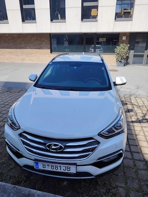 Hyundai Santa Fe , Bj. 2016 , weiß-metalic , 200 PS , 306.0000 km Bild 2