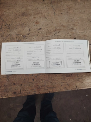 Hyundai Santa Fe , Bj. 2016 , weiß-metalic , 200 PS , 306.0000 km Bild 6