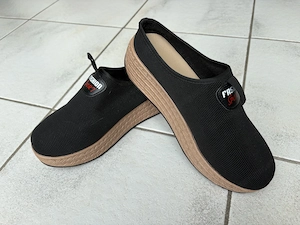 Schuhe Gr. 38 schwarz