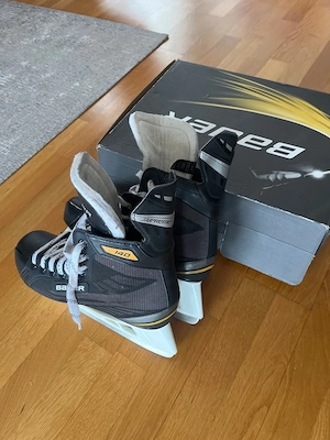 Minimal Gebrauchte Größe 43 Bauer Schlittschuhe zu verkaufen! Bild 3